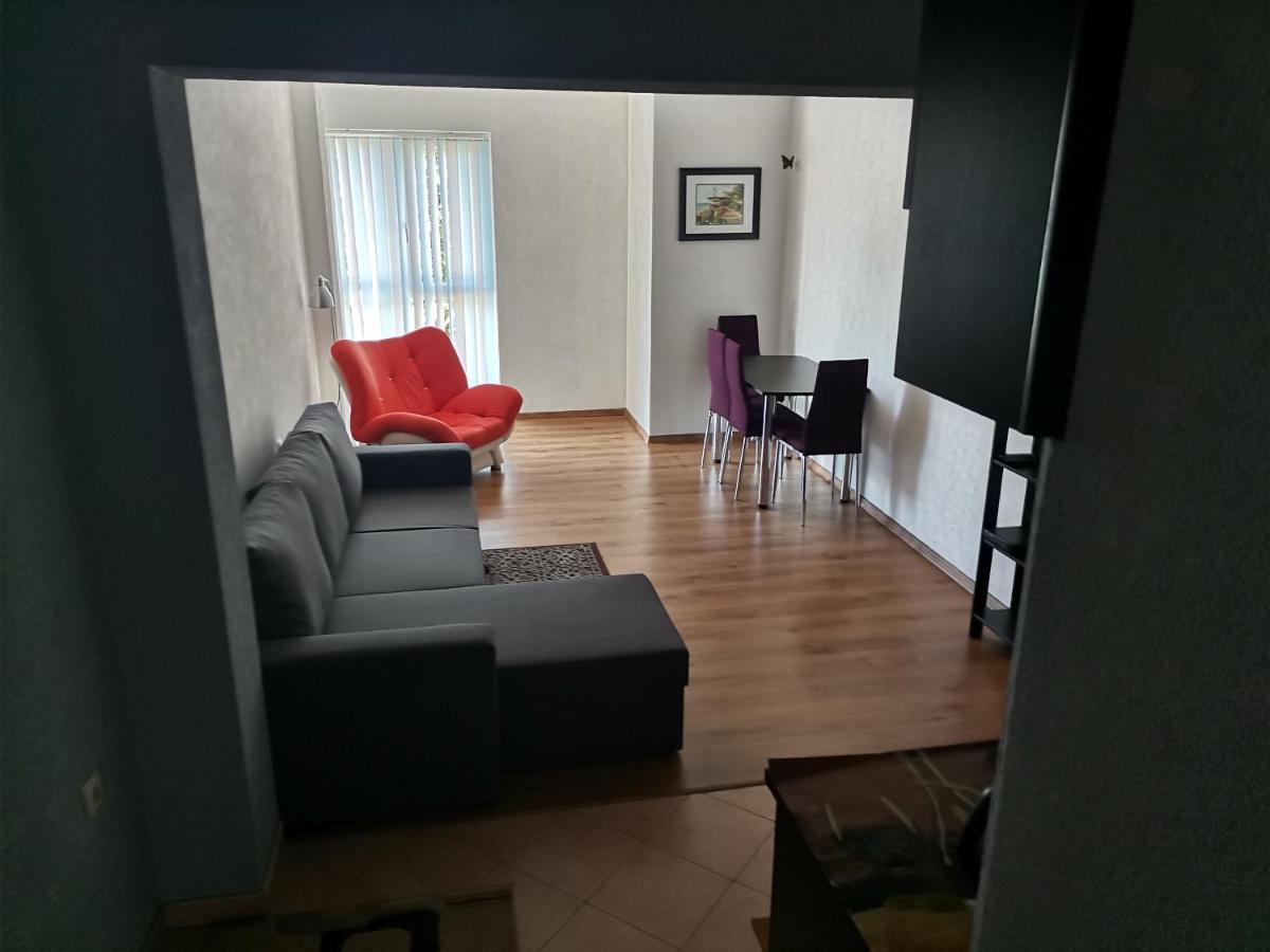 Vila Nova サンダンスキ エクステリア 写真